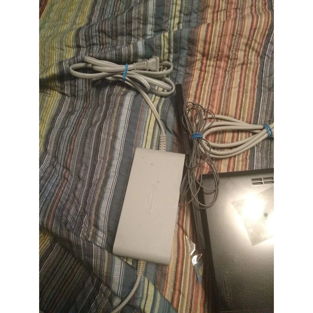 Nintendo Wii U 32GB Black Deluxe Console & Gamepad WUP-101(02) Tested